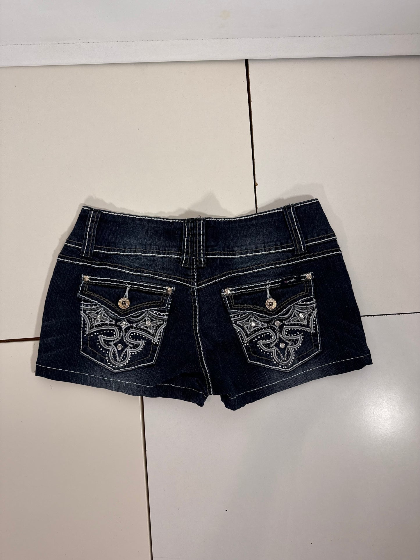 Shorts stl: S