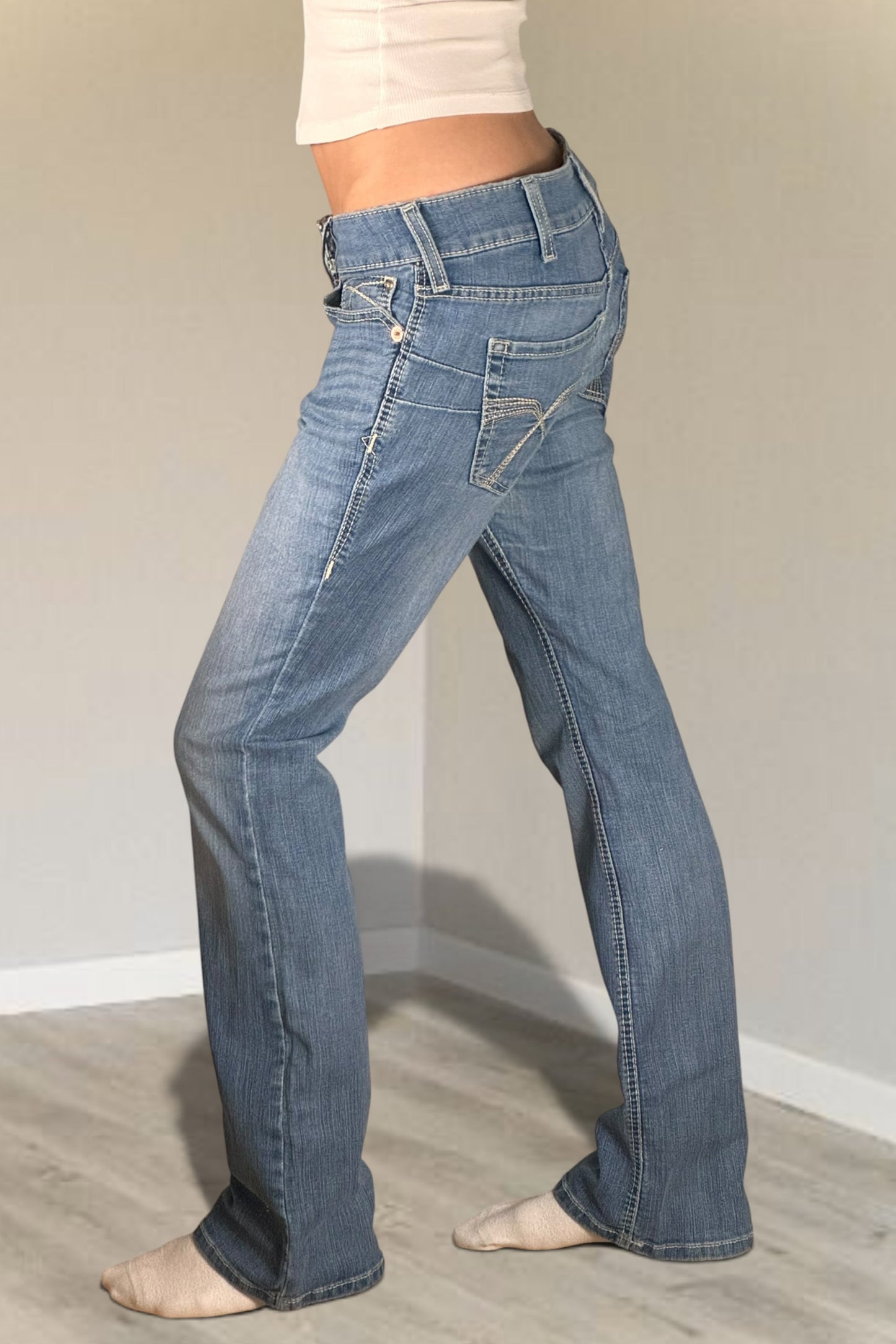 Low-rise jeans size: S