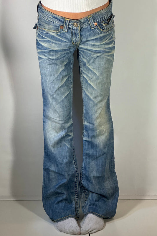 Lågmidjade jeans stl: M