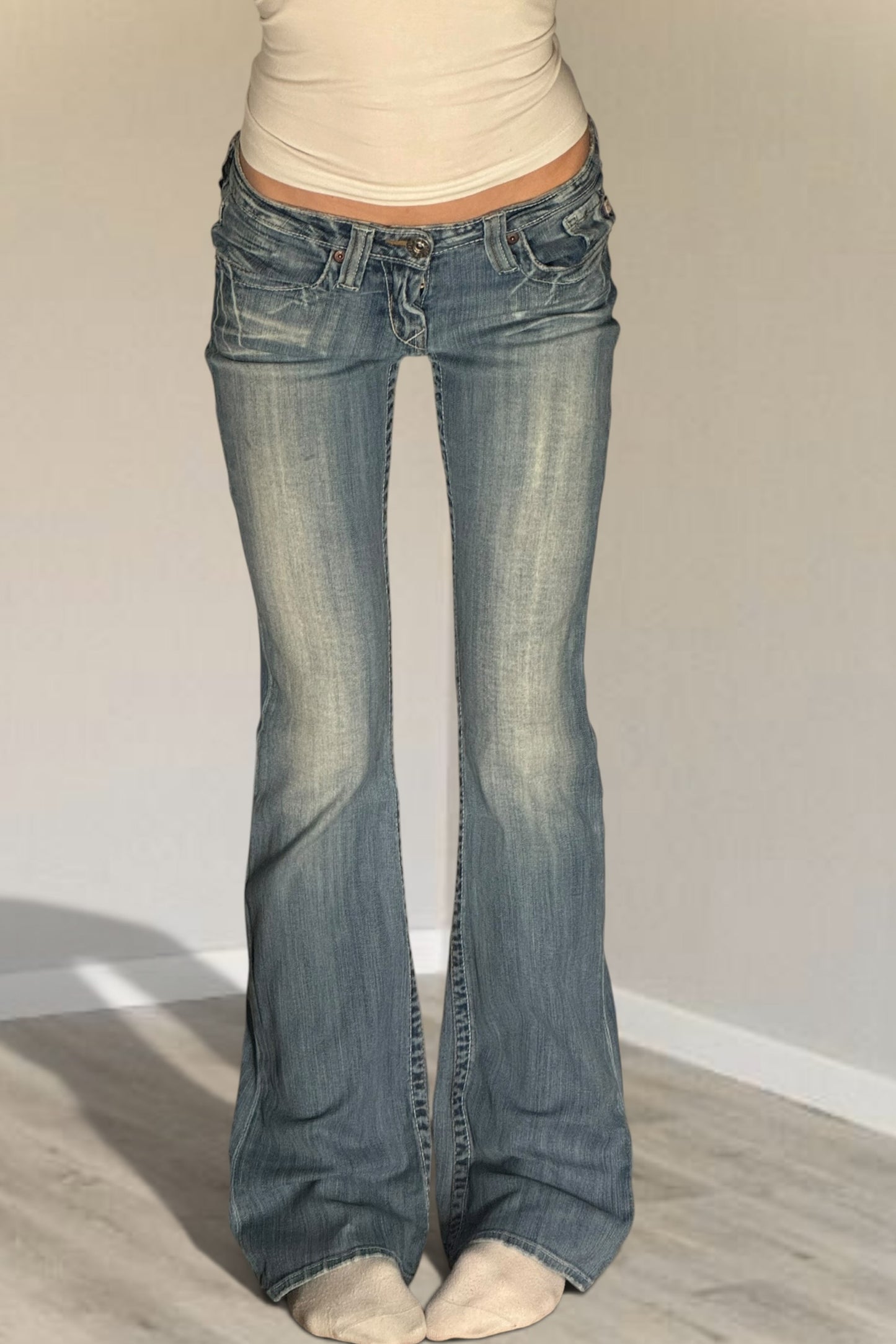 Lågmidjade jeans stl: (kopia 40)