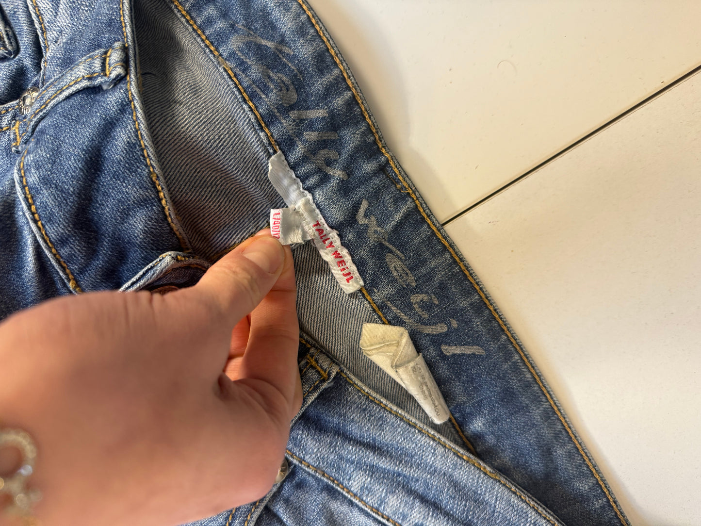 Lågmidjade jeans stl: M