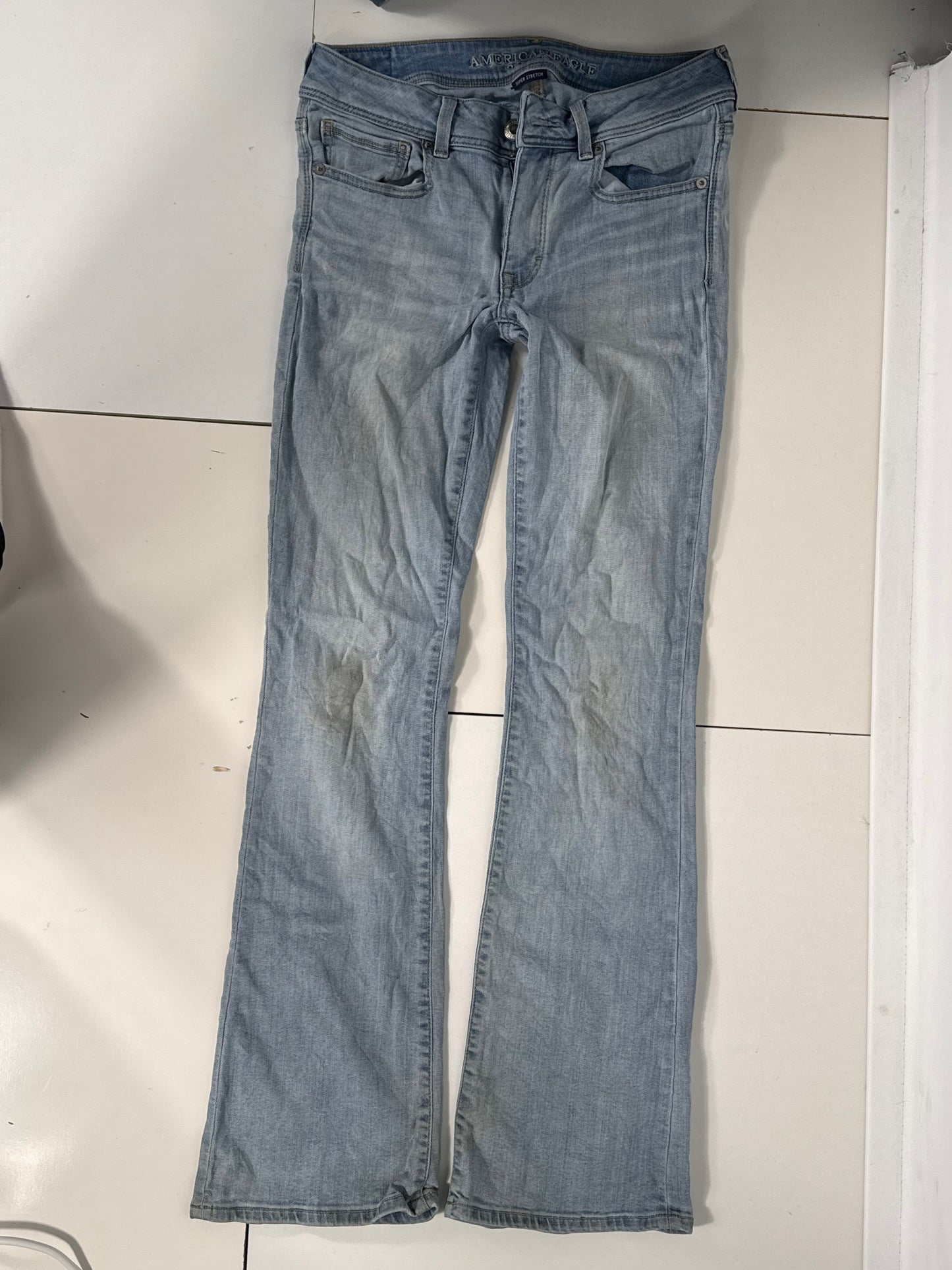 Utsvingte jeans str: S