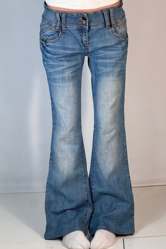 Lavtaljede jeans str: S