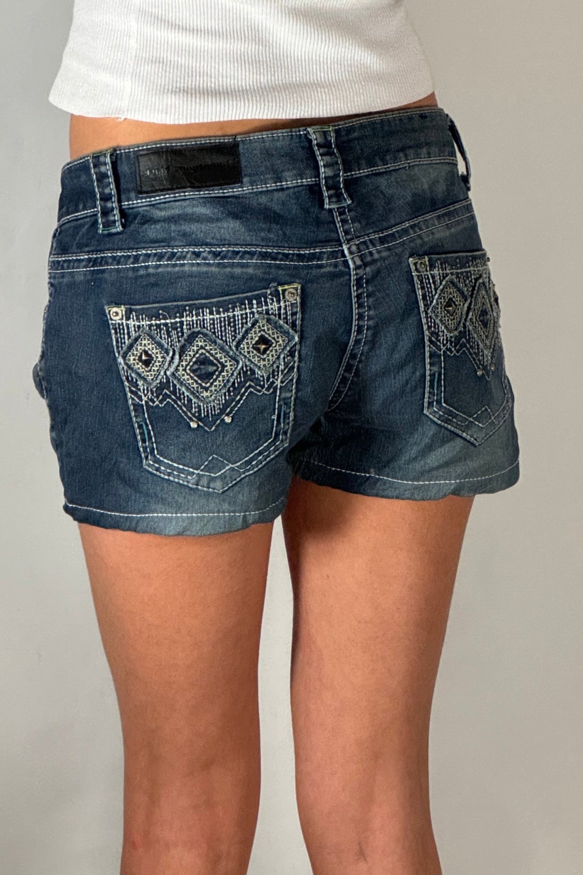 Shorts stl: M
