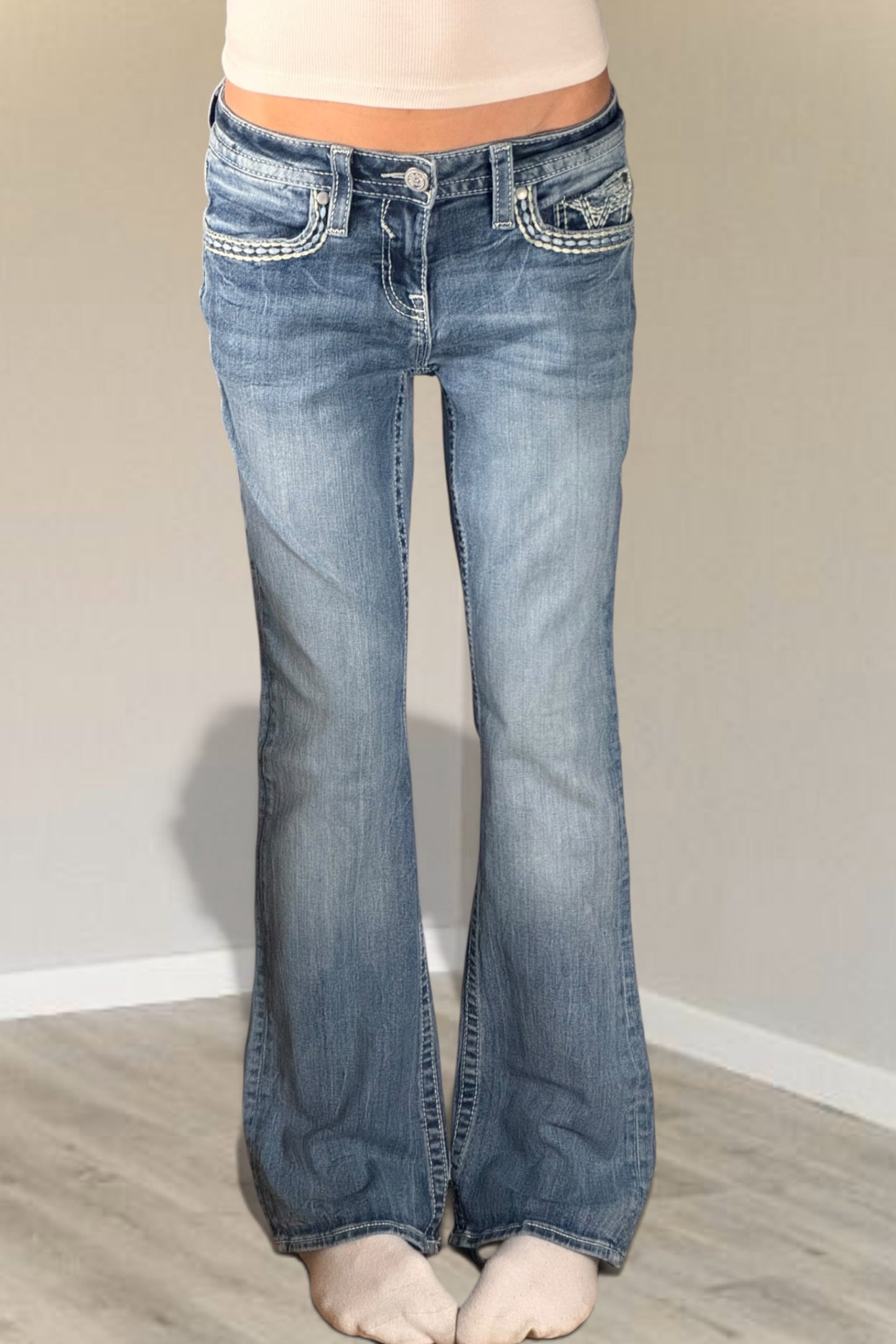 Low-rise jeans size: S