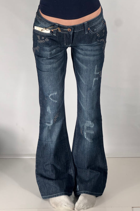 Lågmidjade jeans stl: M (W30/L32)