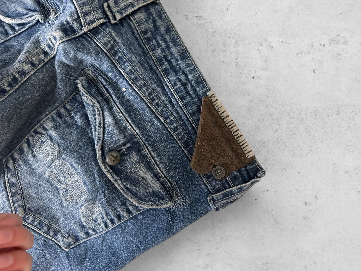 Low-rise jeans size: S/M