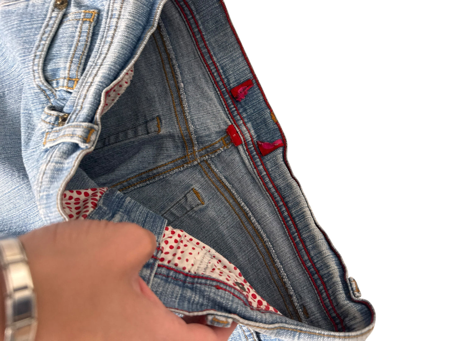 Low-waisted jeans size: XS