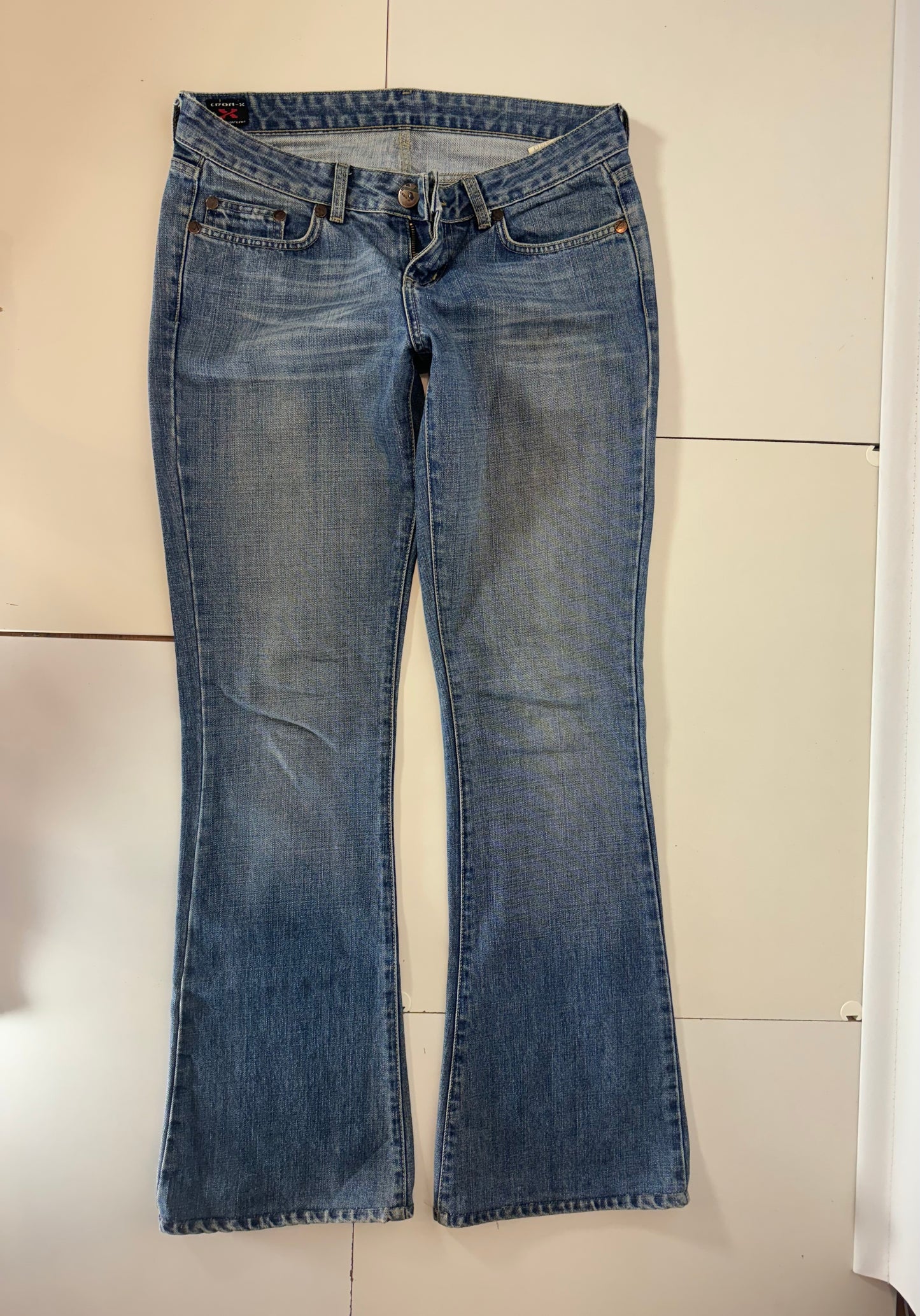 Lågmidjade jeans–stl: L