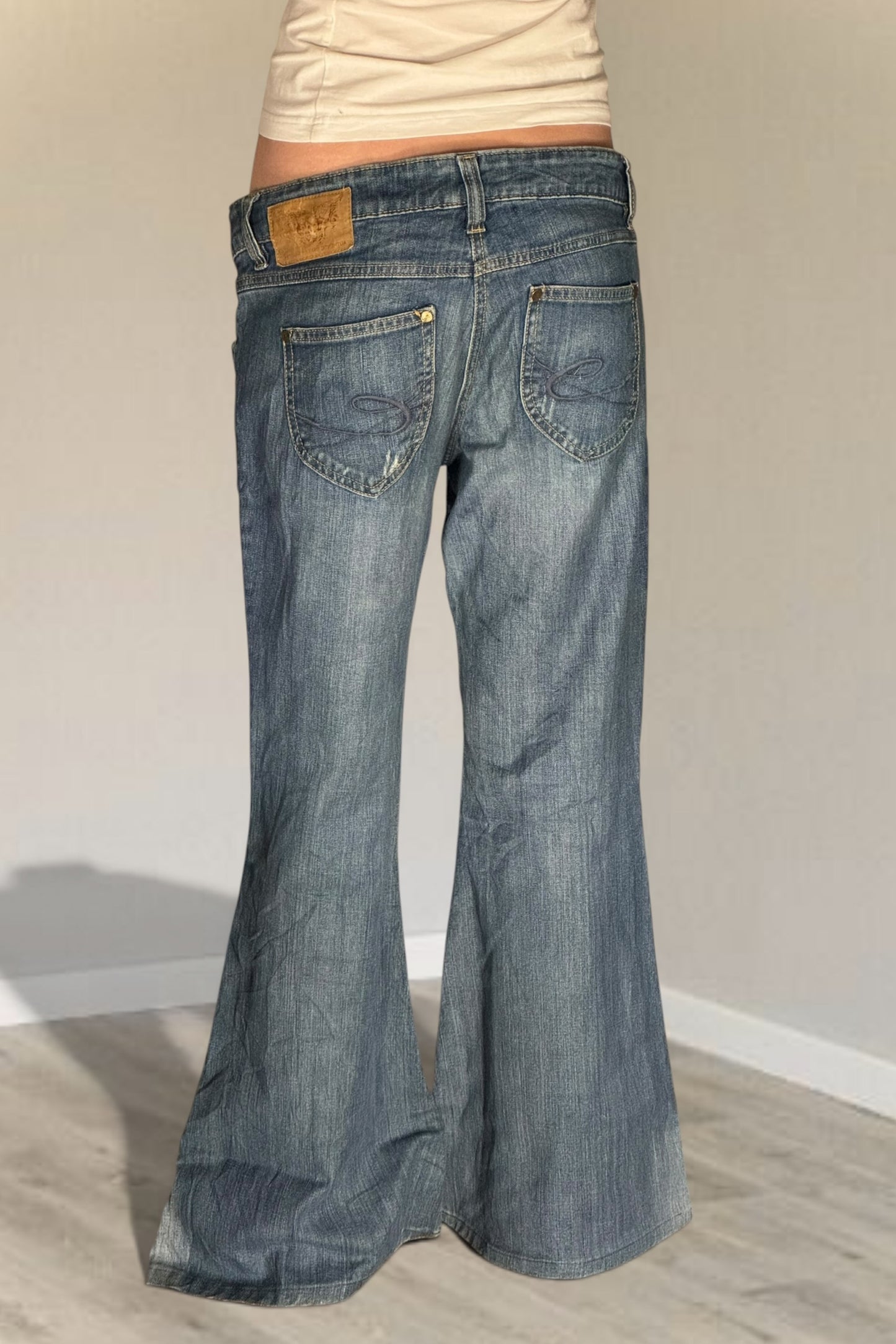 Lågmidjade jeans stl: (kopia 41)