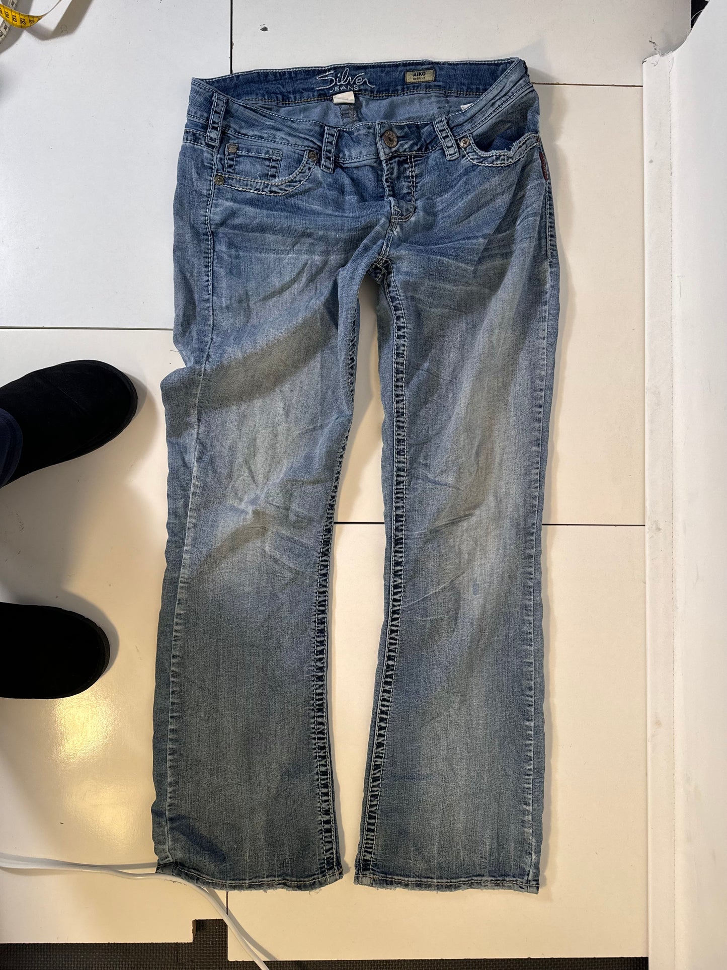 Lågmidjade jeans stl: M