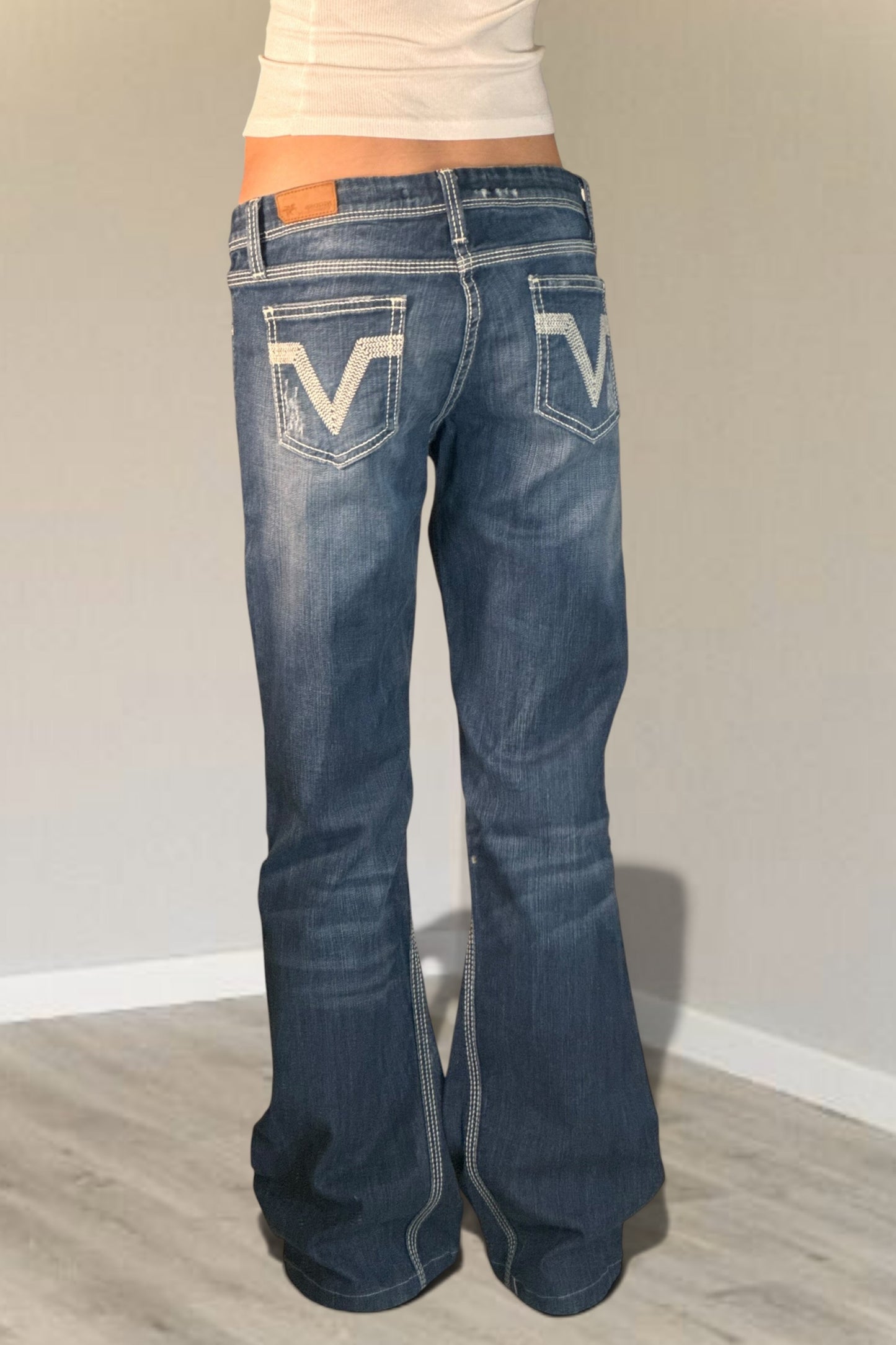Low-rise jeans size: S/M