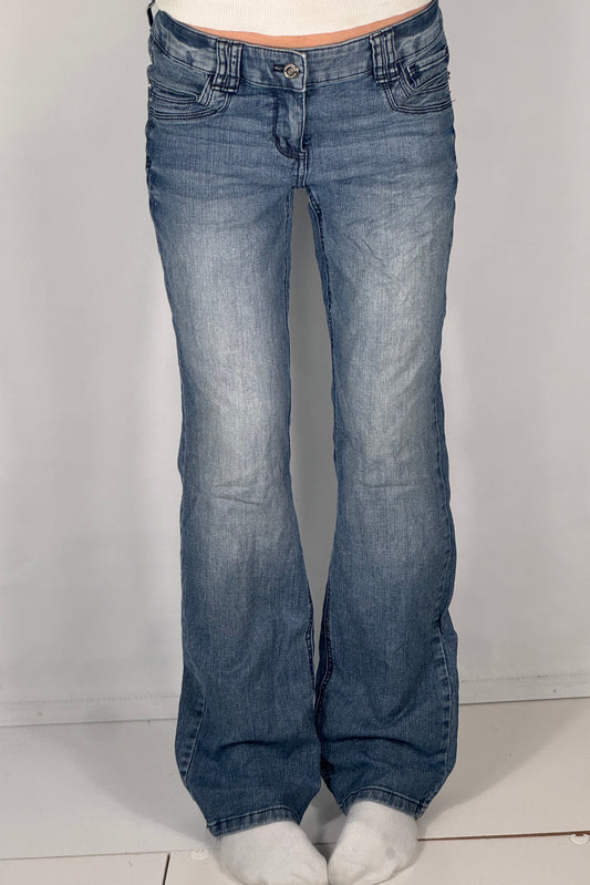 Lågmidjade jeans stl: S