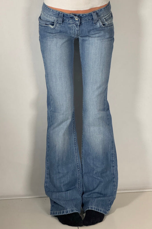 Lågmidjade jeans stl: XS (W29/L34)