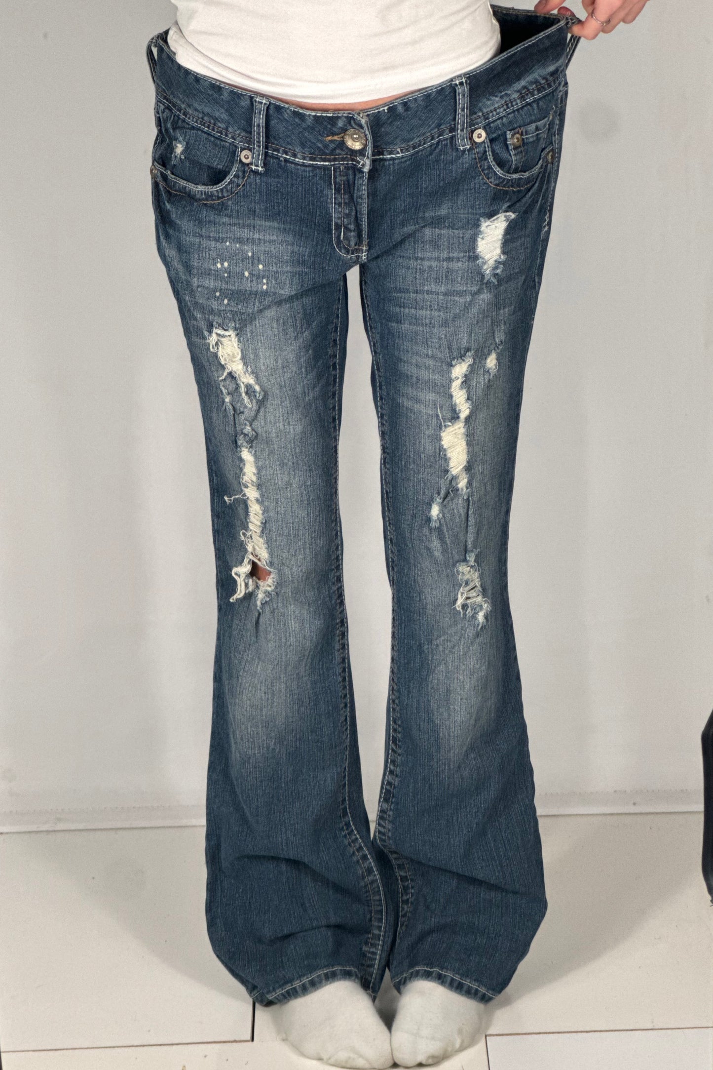 Lågmidjade jeans stl: M