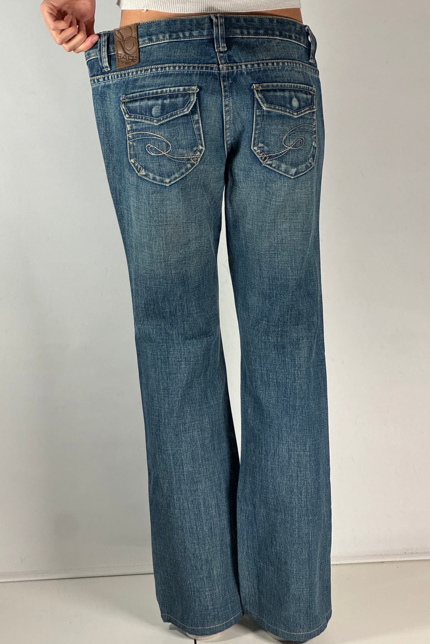 Lågmidjade jeans stl: M
