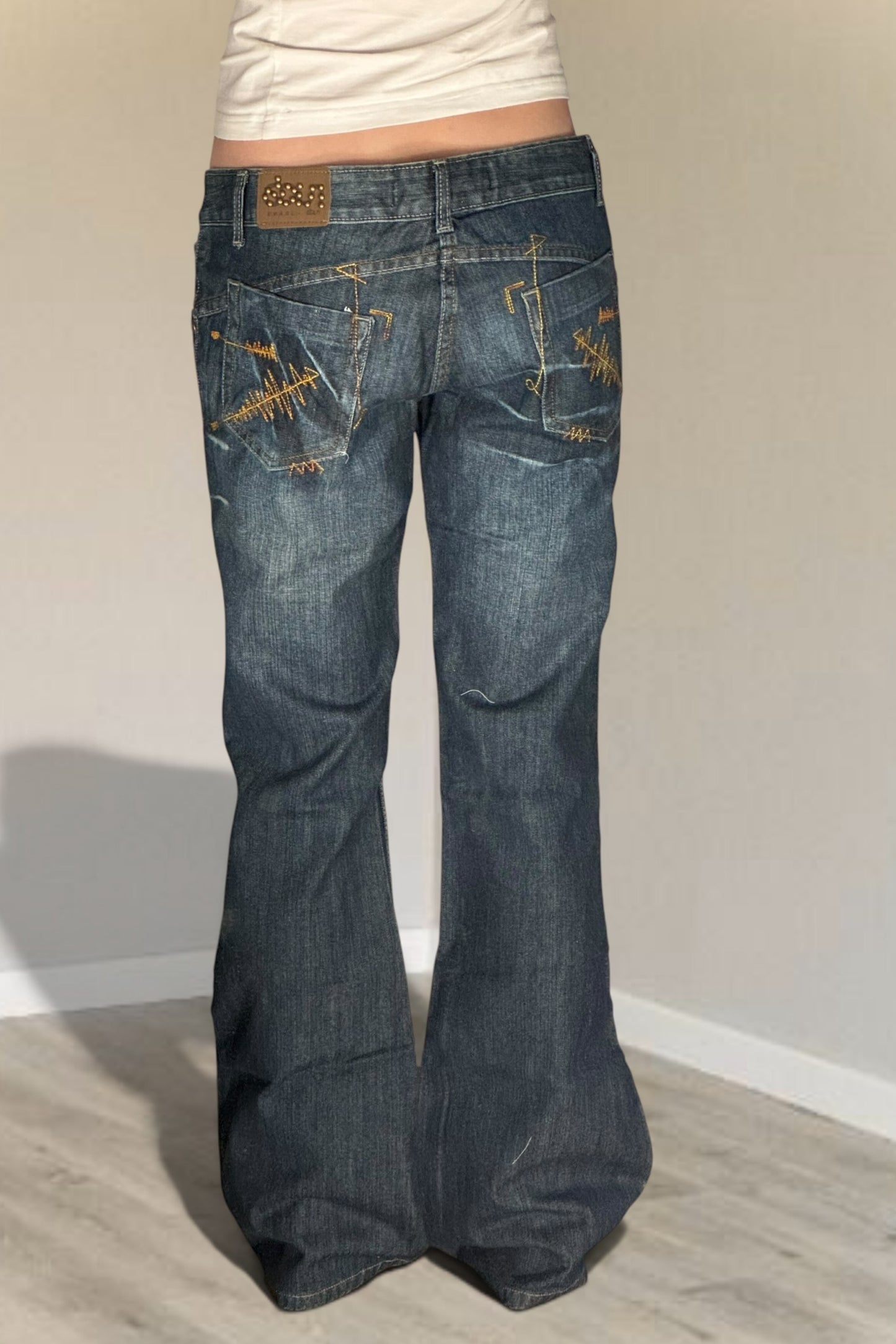 Lavtaljede jeans str: M (W30/L32)