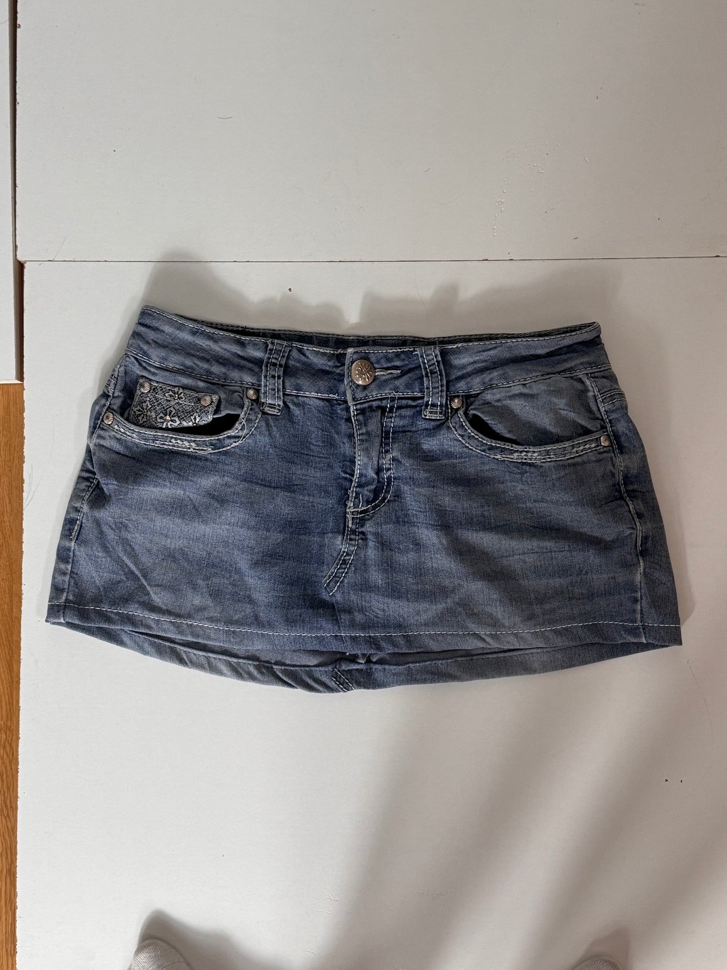 Jeans skirt size: XS
