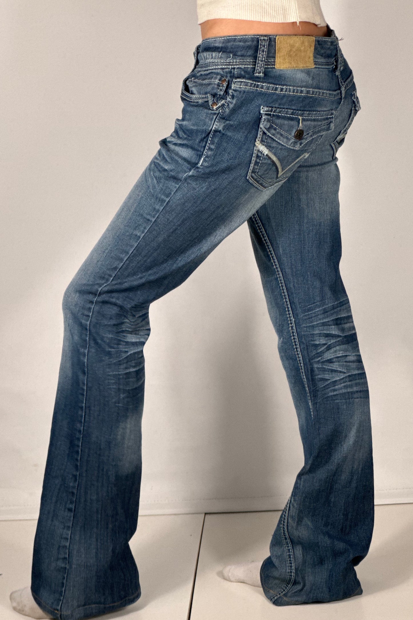 Lågmidjade jeans stl: M