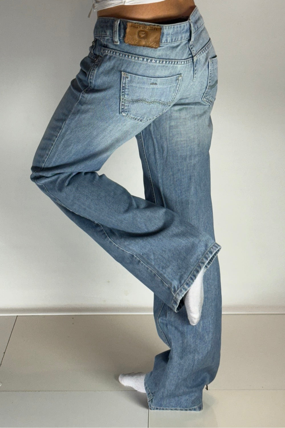 Lågmidjade jeans–stl: M