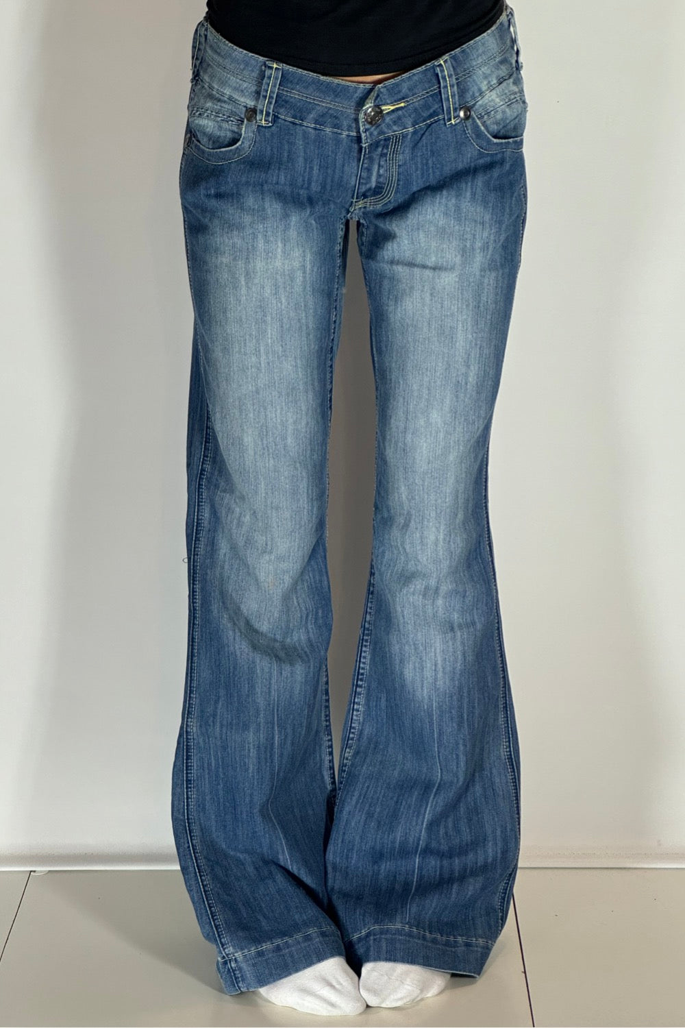 Lågmidjade jeans stl: M/L