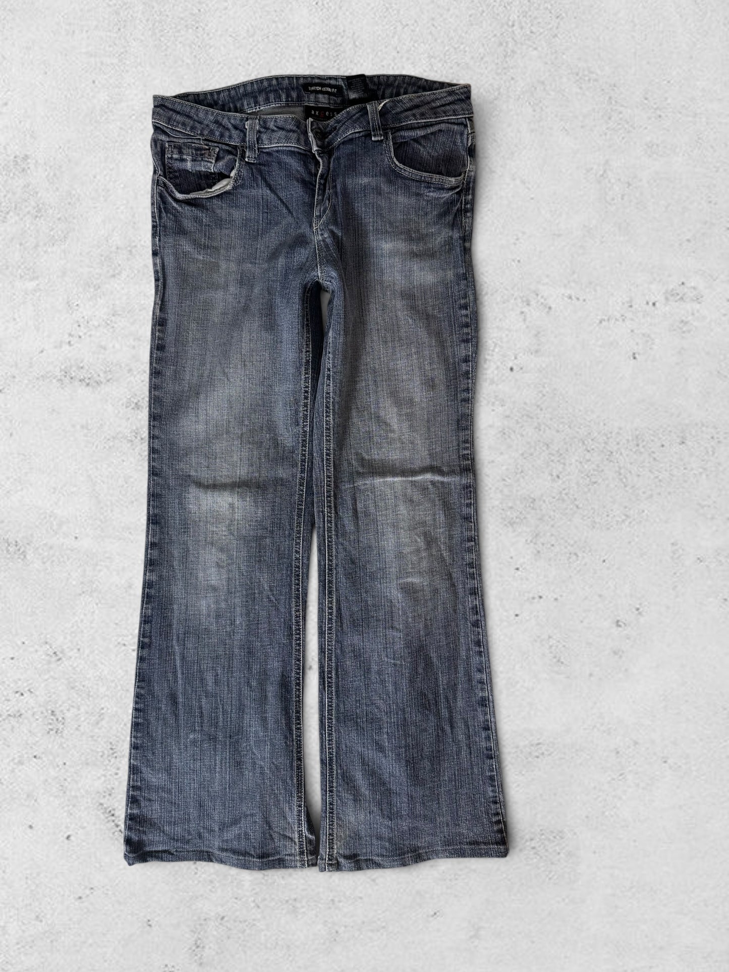 Low-rise jeans size: (copy)