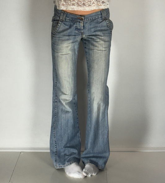 Lågmidjade jeans–stl: S