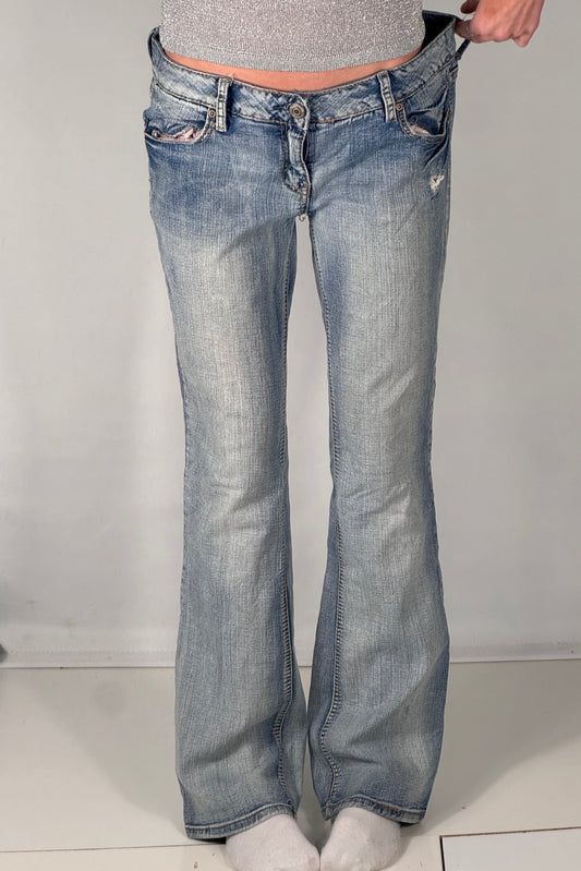 Lågmidjade jeans stl: M
