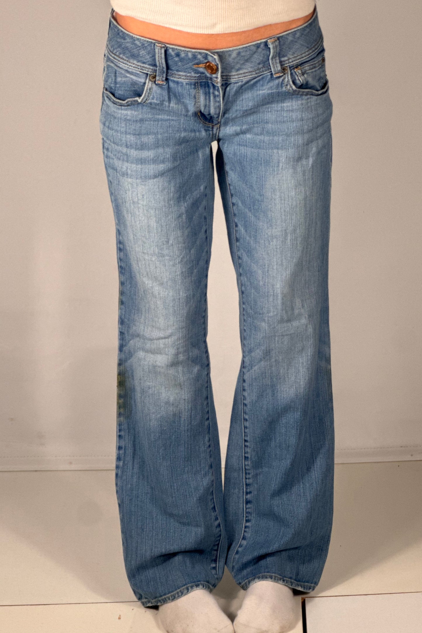 Lågmidjade jeans stl: M