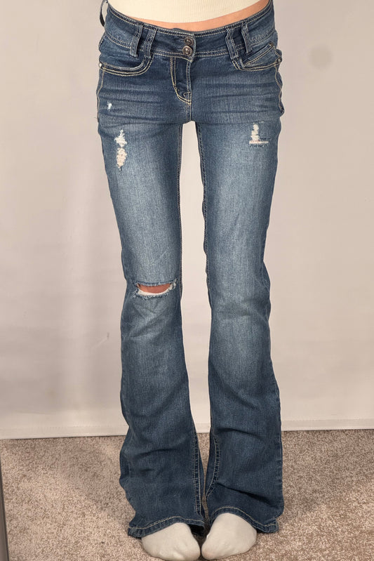 Utsvingte jeans str: XS