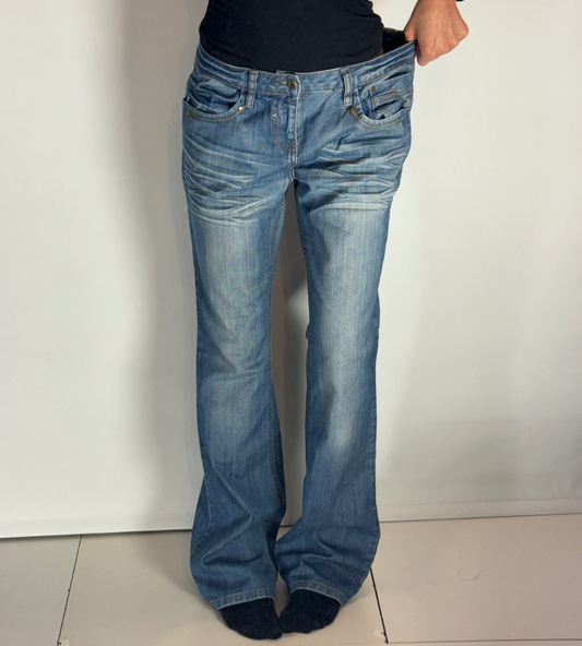 Jeans–stl: M