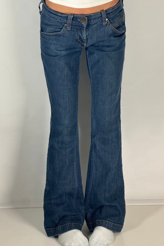 Lågmidjade jeans stl: M/L