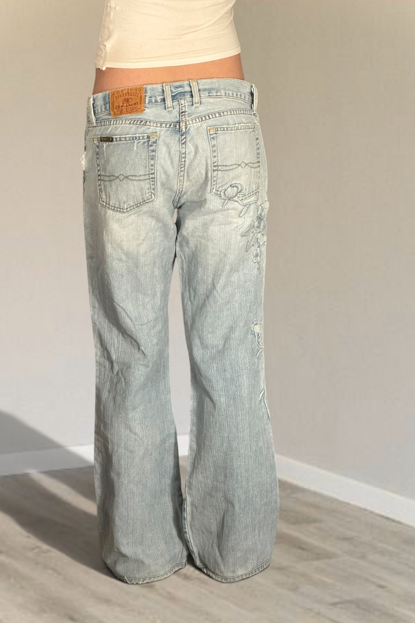 Lågmidjade jeans stl: M