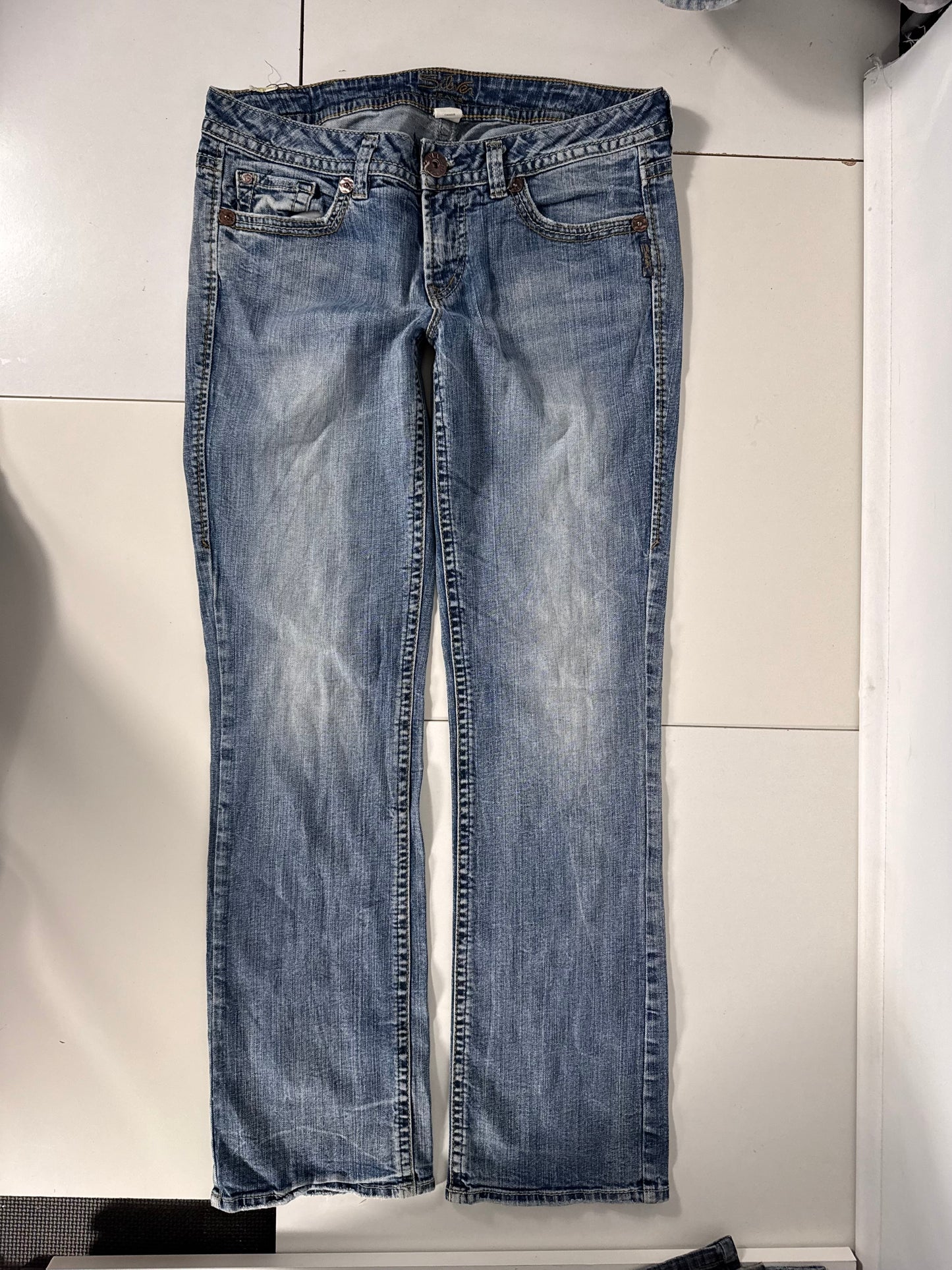 Lågmidjade jeans stl: M