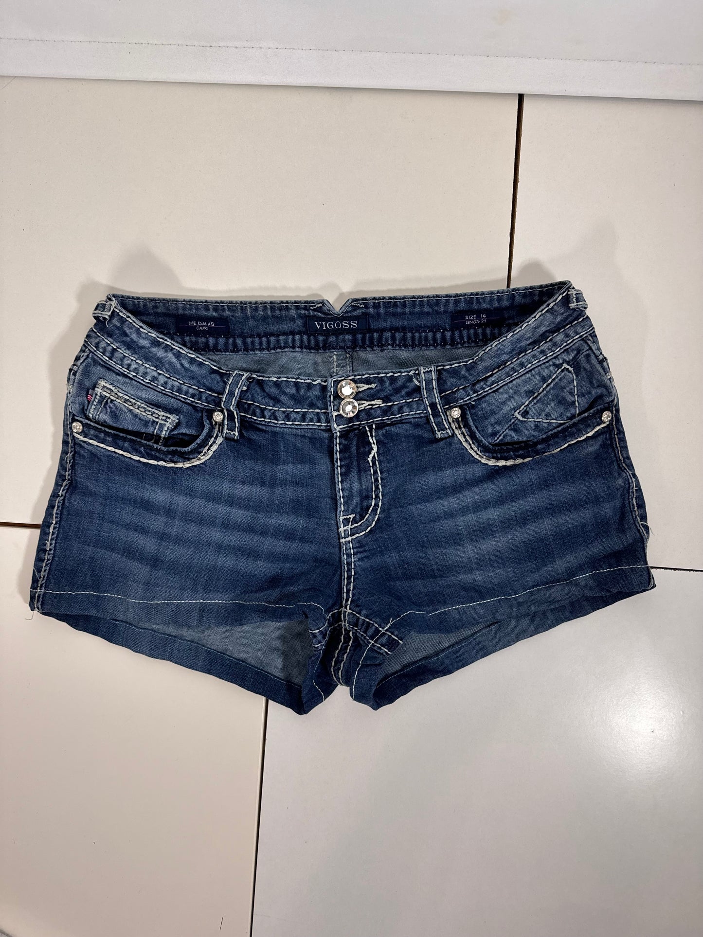 Shorts stl: L