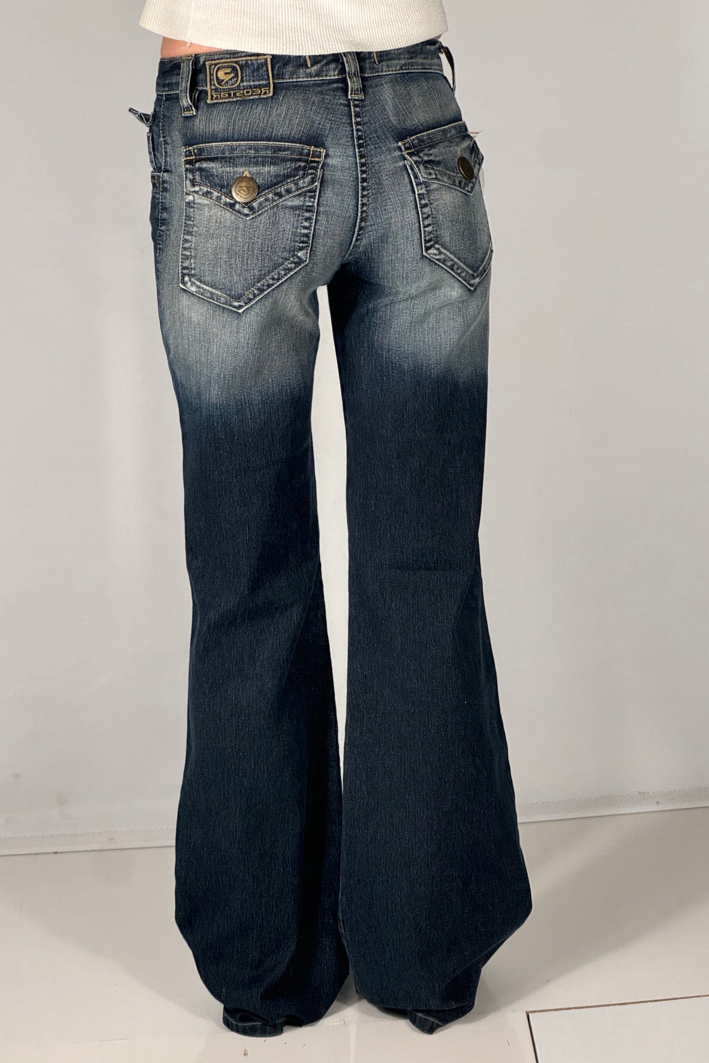 Utsvingte jeans str: XXS
