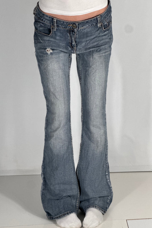 Lågmidjade jeans stl: M