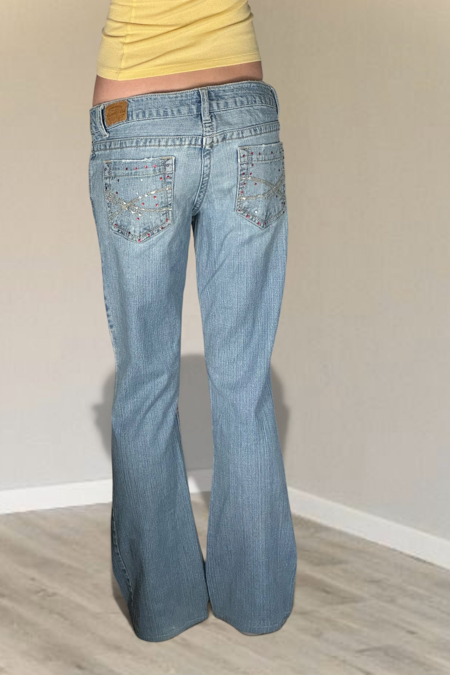 Lågmidjade jeans stl: M