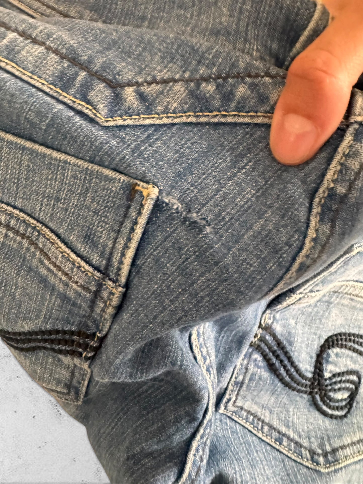 Low-rise jeans size: S