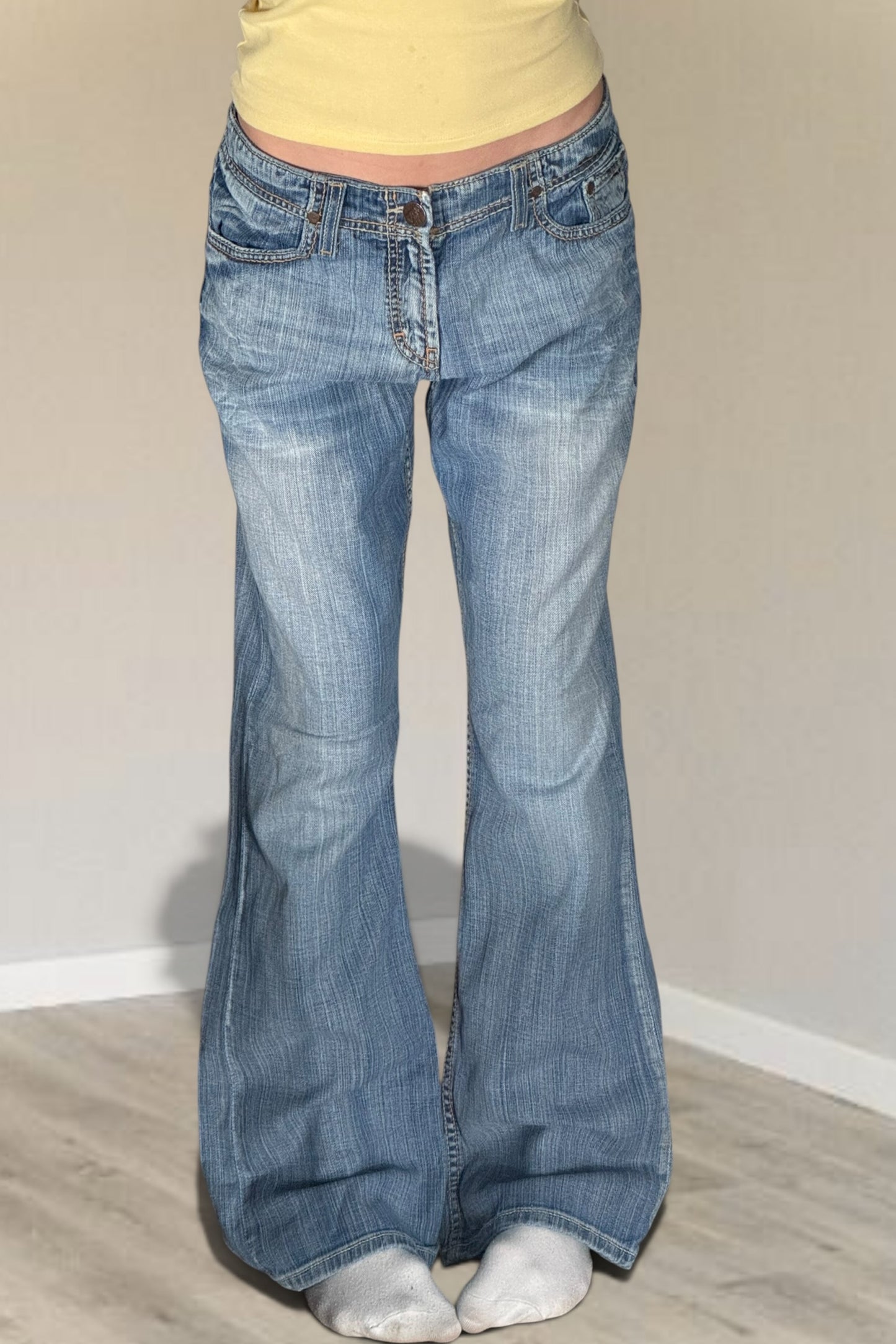 Lågmidjade jeans stl: M