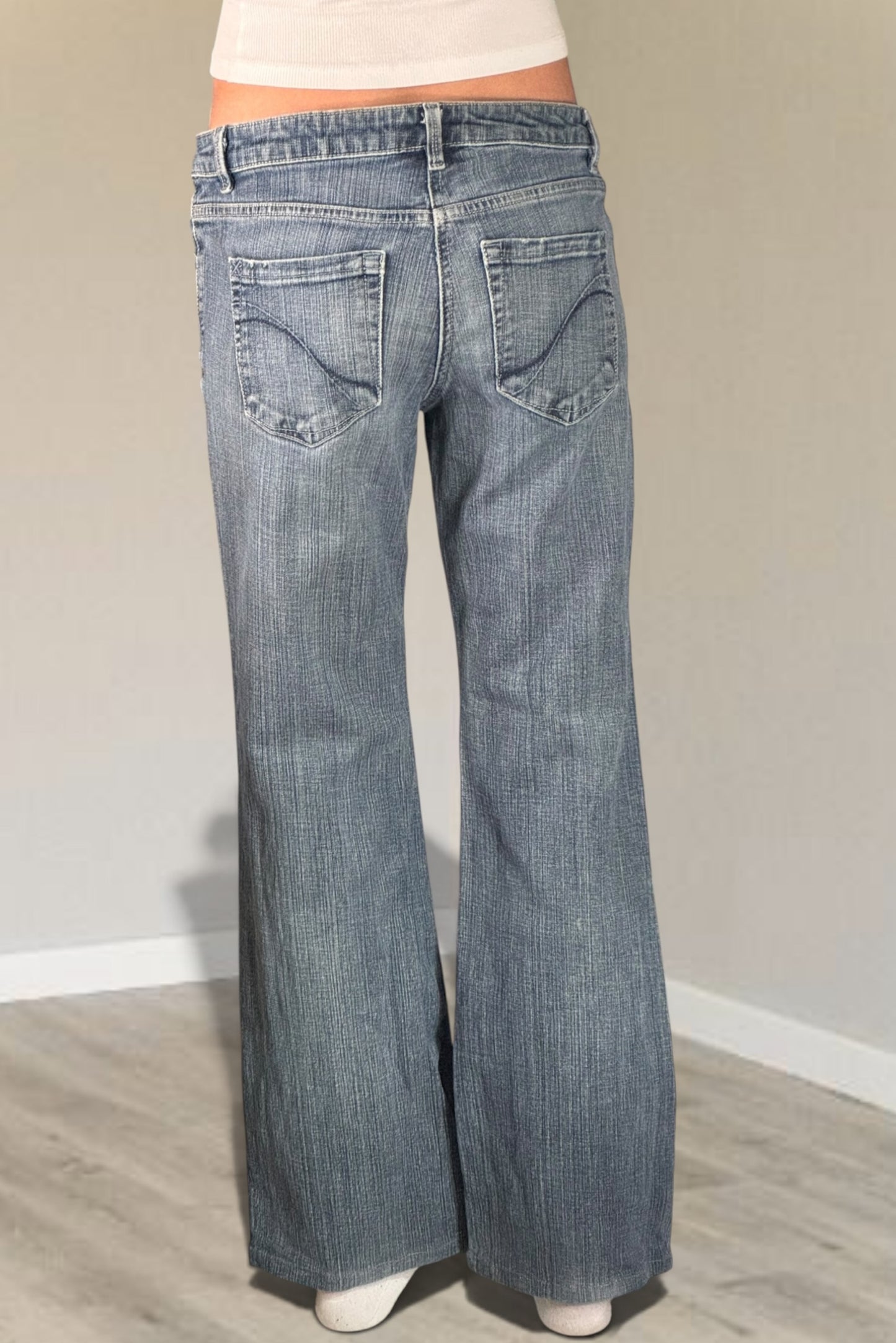 Low-rise jeans size: (copy)