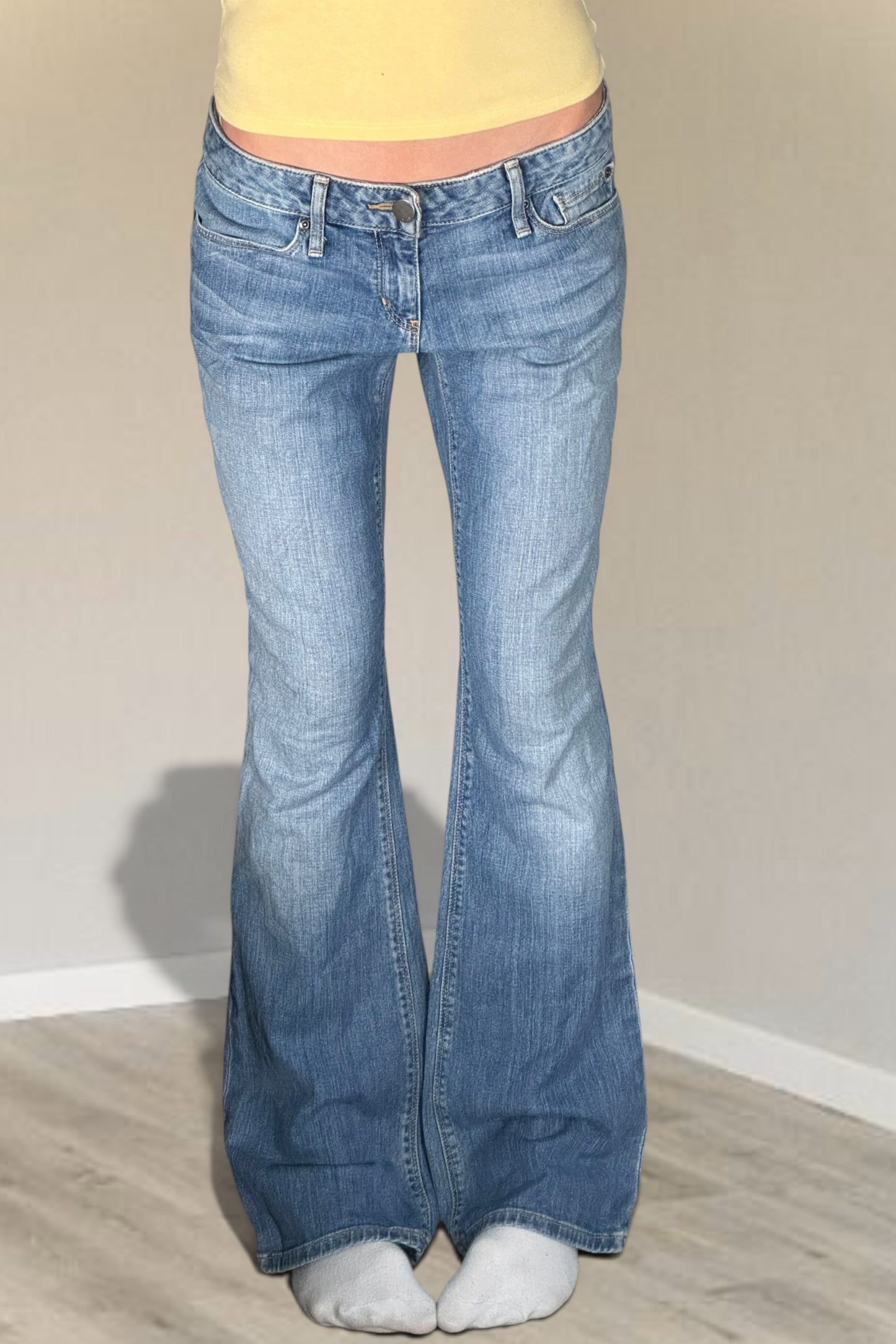 Lågmidjade jeans stl: M