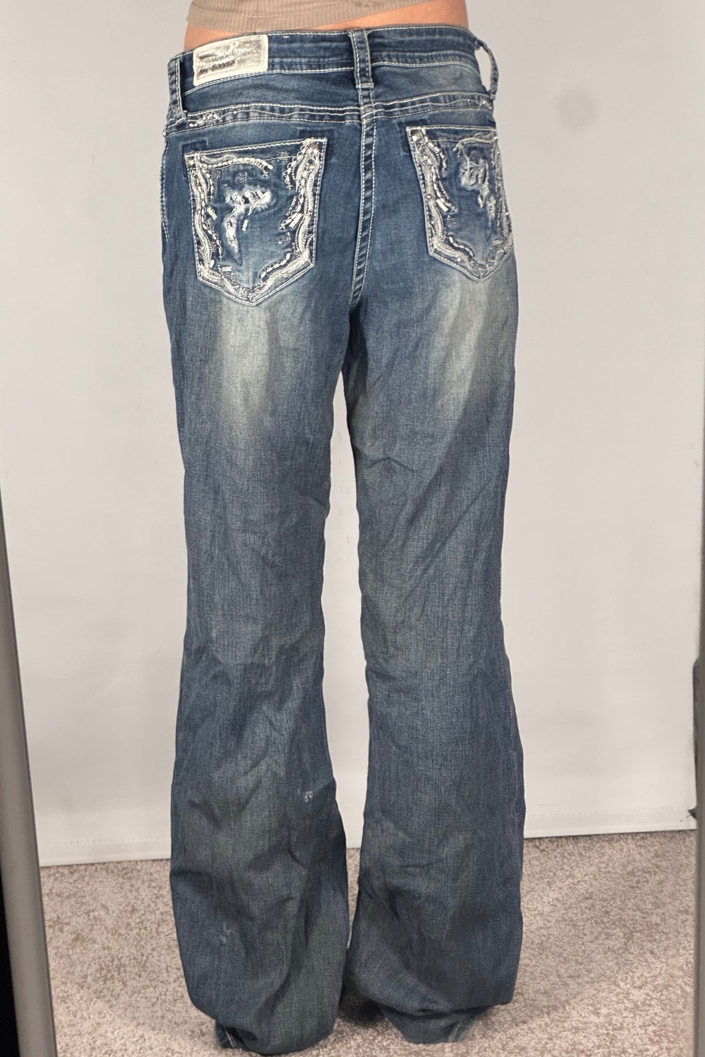 Utsvingte jeans str: S