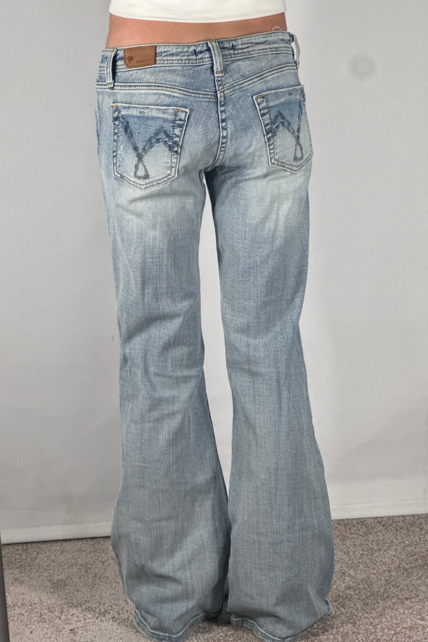 Lavtaljede jeans str: S