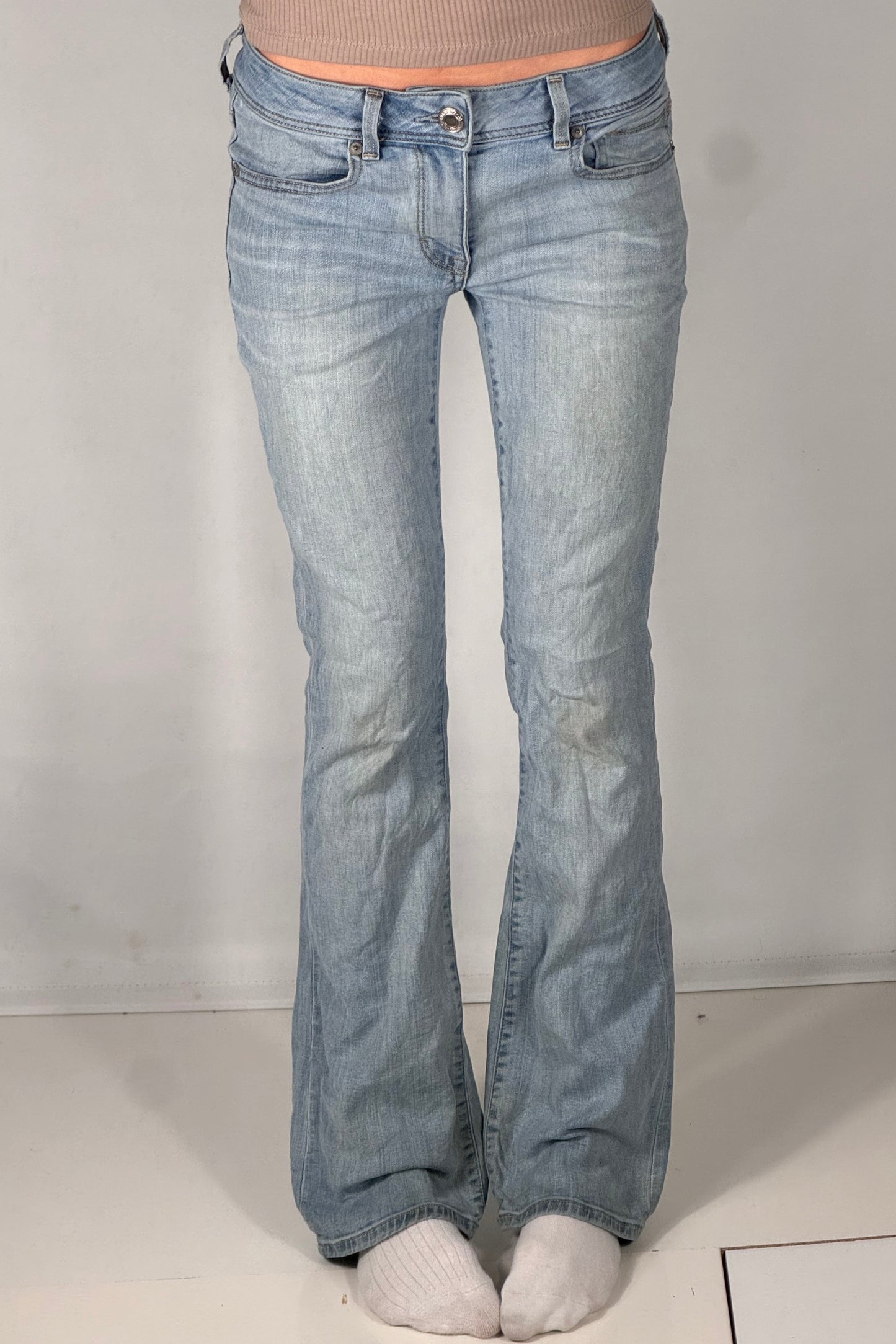 Utsvingte jeans str: S