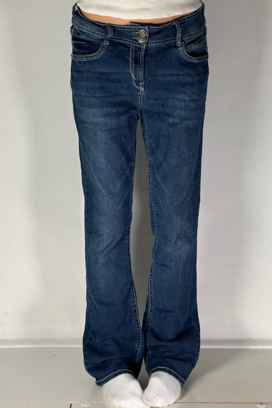 Jeans stl: M