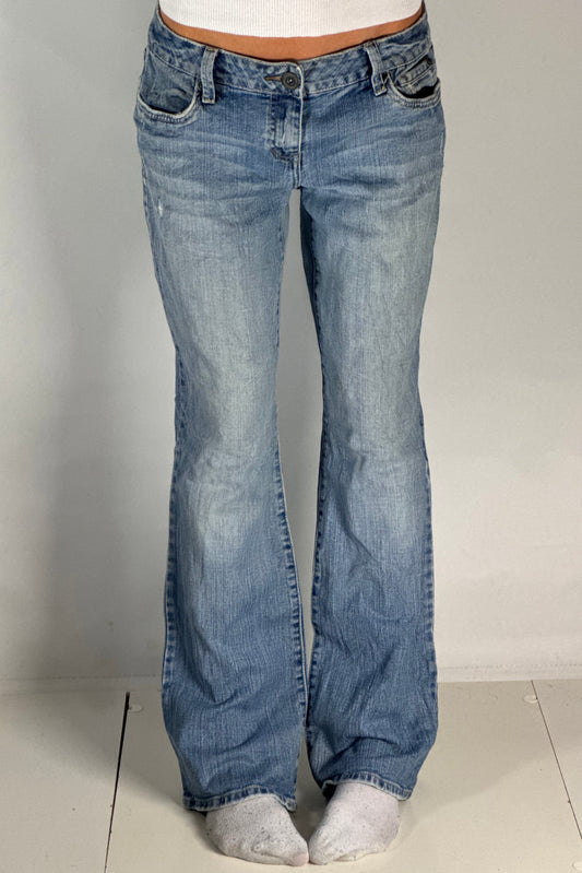 Lågmidjade jeans stl: M