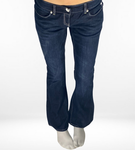 Utsvängda jeans–stl: S