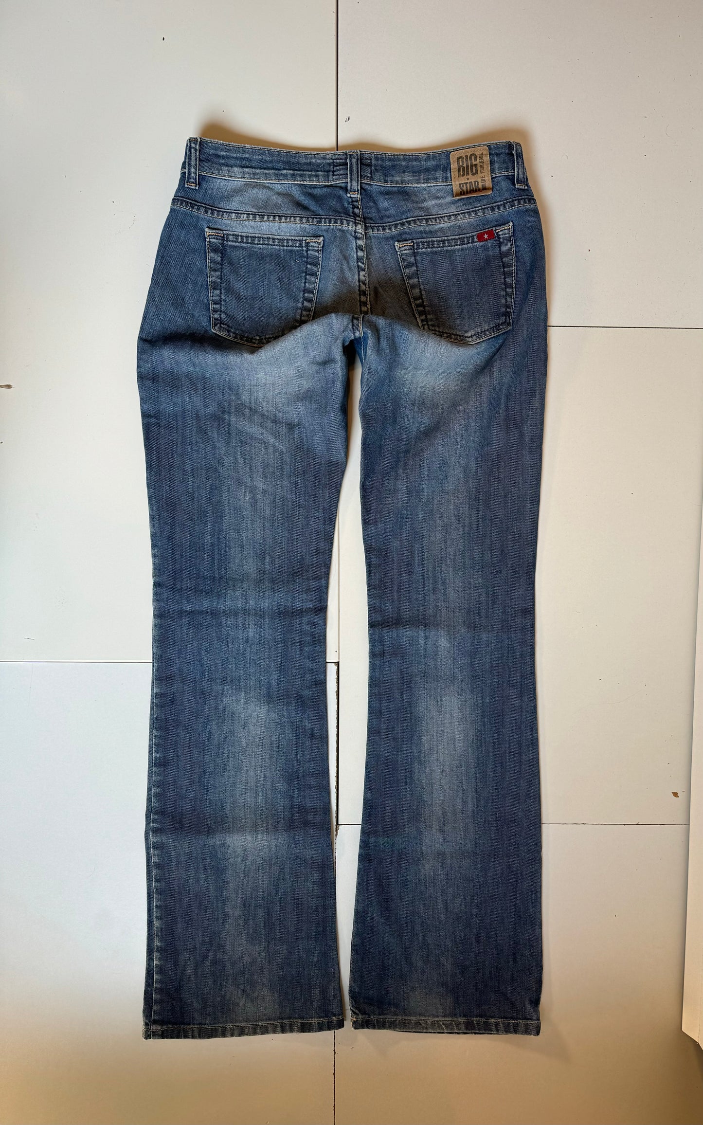 Lågmidjade jeans–stl: S