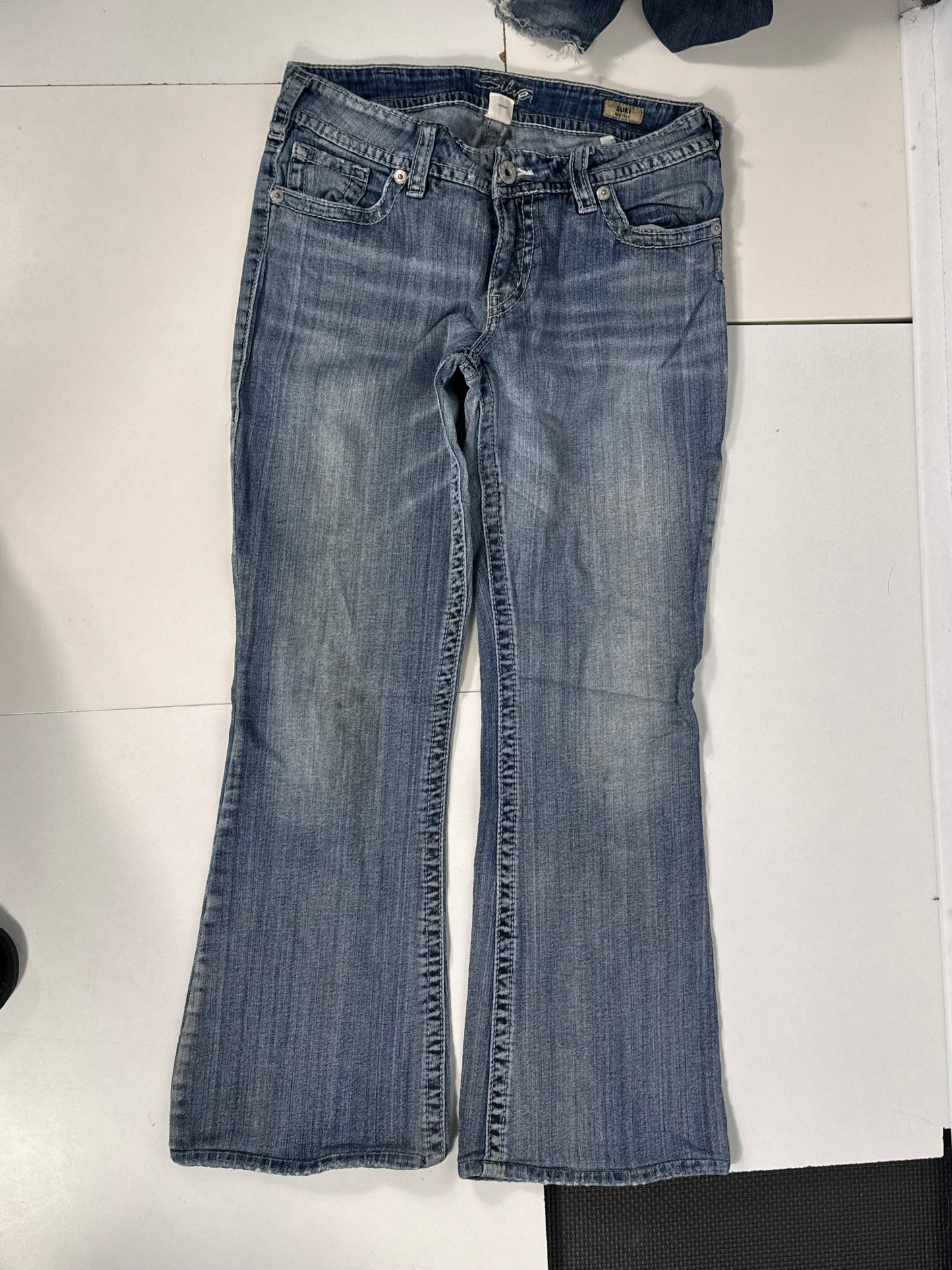 Utsvängda jeans stl: S/M